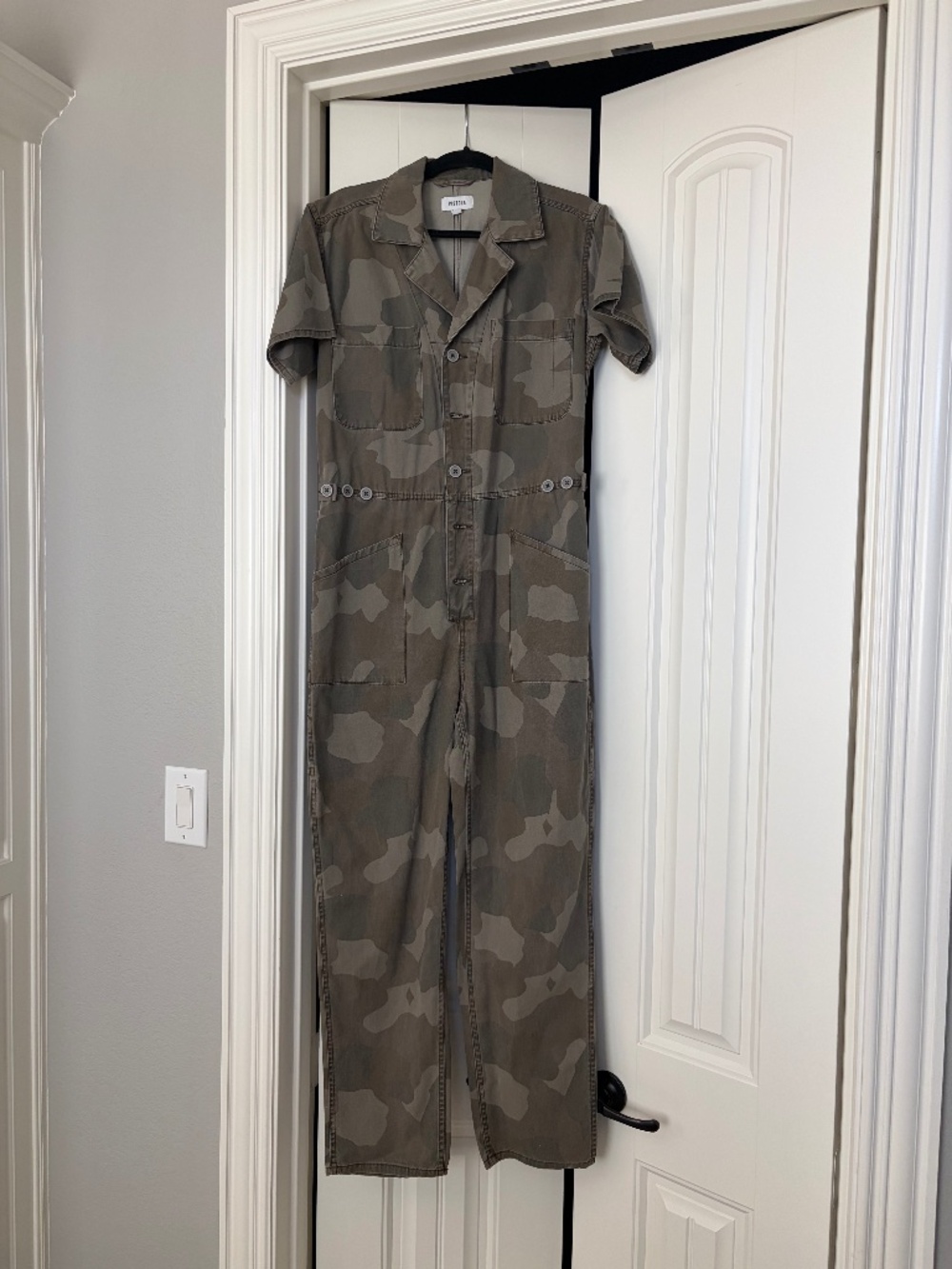 Pistola Grover Camo Jumpsuit